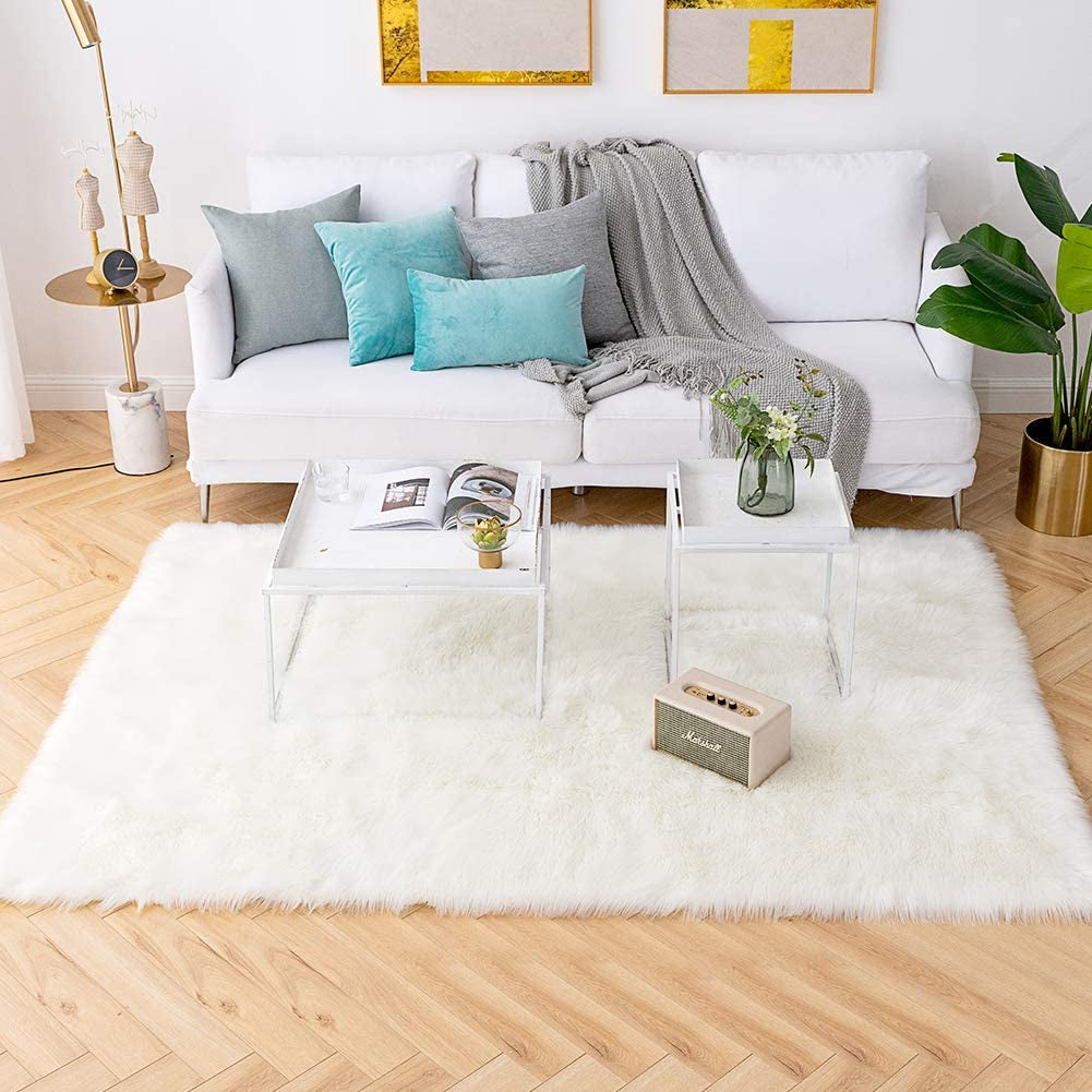 Luxury White Fur Floor Mat
