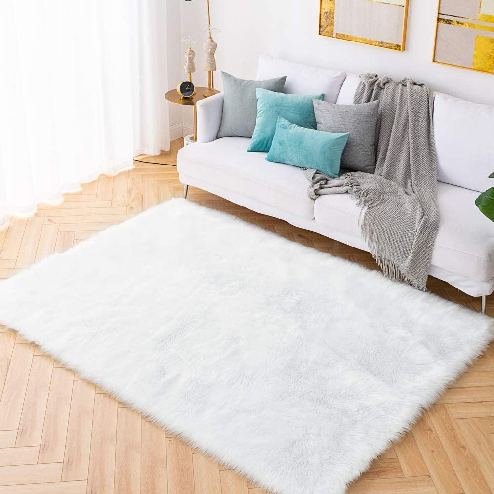 Luxury White Fur Floor Mat